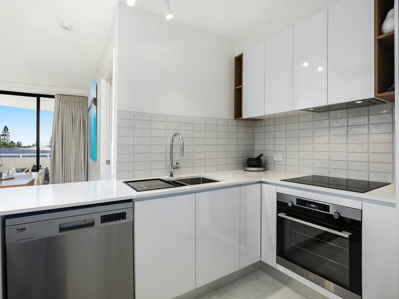 2/6-10 Frank Street, Coolum Beach QLD 4573