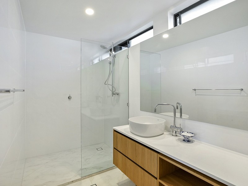 2/6-10 Frank Street, Coolum Beach QLD 4573