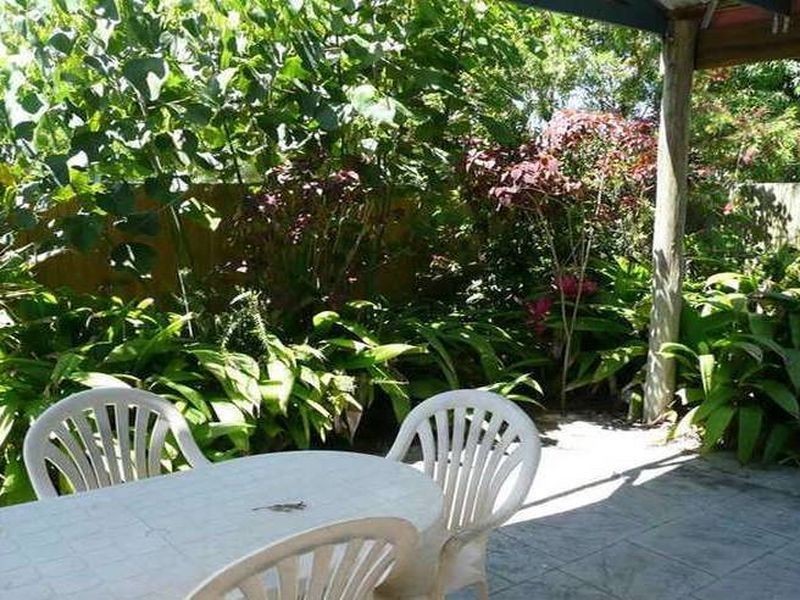 2 Lincoln Court, Coolum Beach QLD 4573