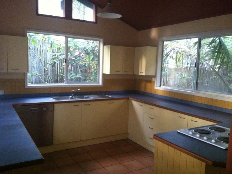 18 Oriole Avenue, Peregian Beach QLD 4573