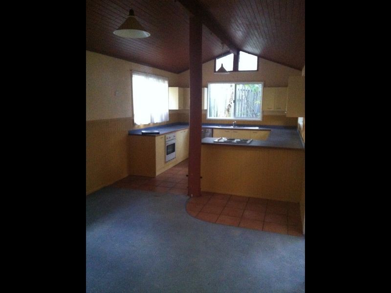 18 Oriole Avenue, Peregian Beach QLD 4573