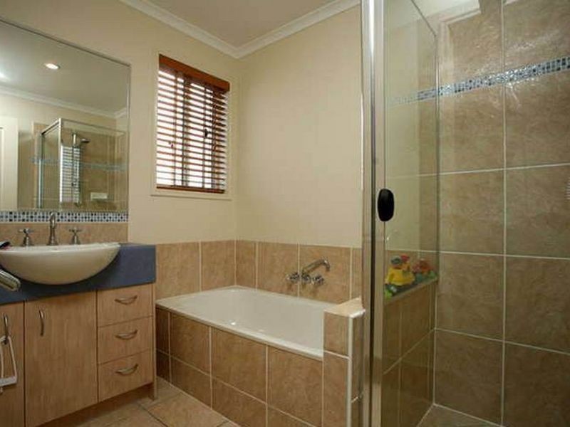 5 Dornoch Way, Peregian Springs QLD 4573