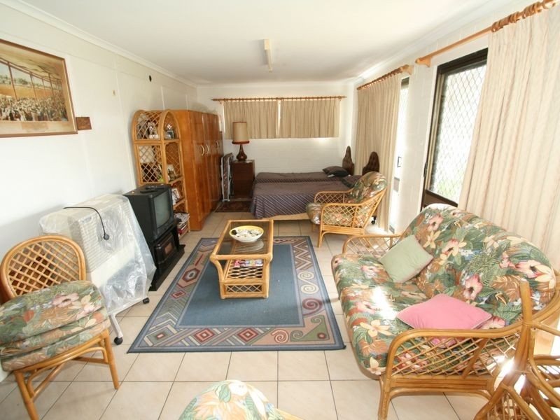 206 David Low Way, Peregian Beach QLD 4573