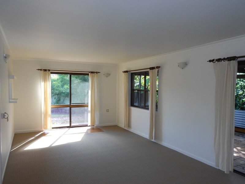 10 Woodland Drive, Peregian Beach QLD 4573