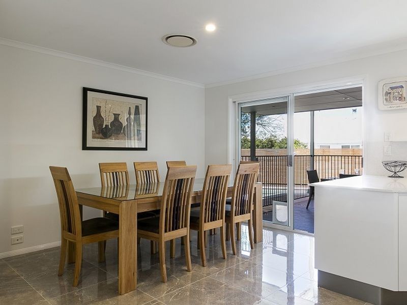 32 Driftwood Drive, Castaways Beach QLD 4567