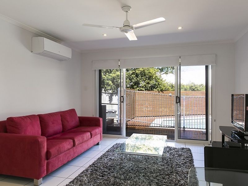 32 Driftwood Drive, Castaways Beach QLD 4567