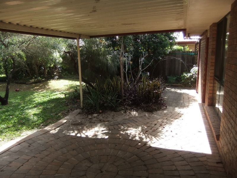 33 Woodlark Rise, Sunrise Beach QLD 4567