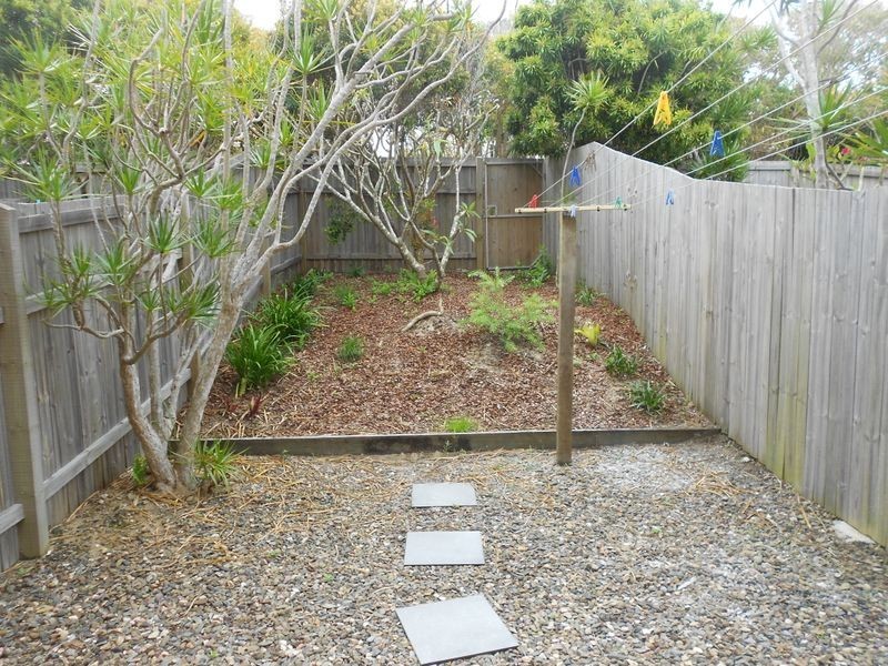 2/2 Tristania Drive, Marcus Beach QLD 4573