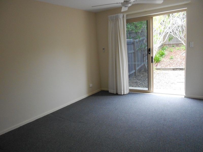 2/2 Tristania Drive, Marcus Beach QLD 4573