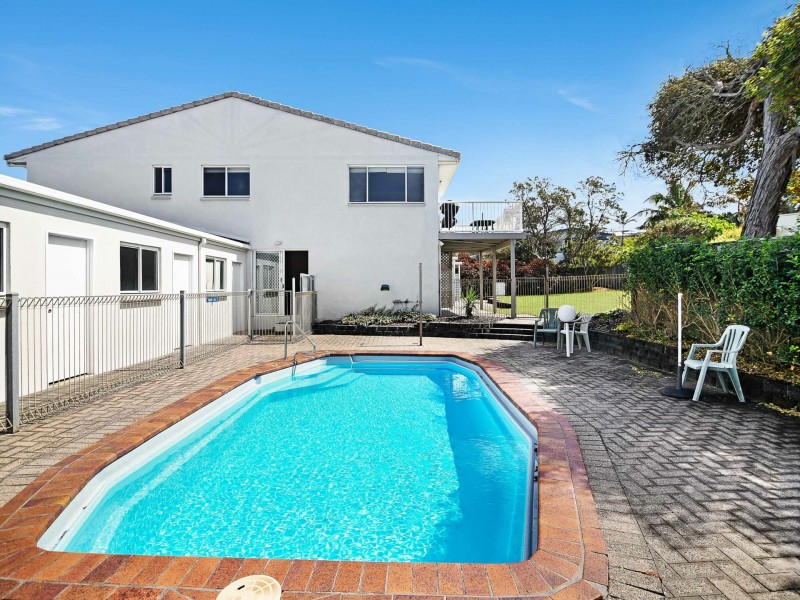 4/2 Martin Street, Peregian Beach QLD 4573