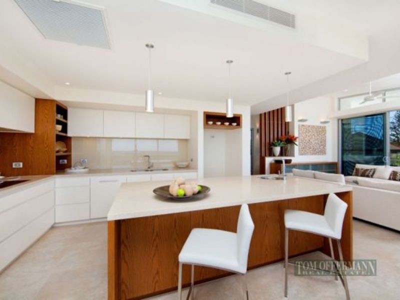 2/80 Peregian Esplanade, Peregian Beach QLD 4573
