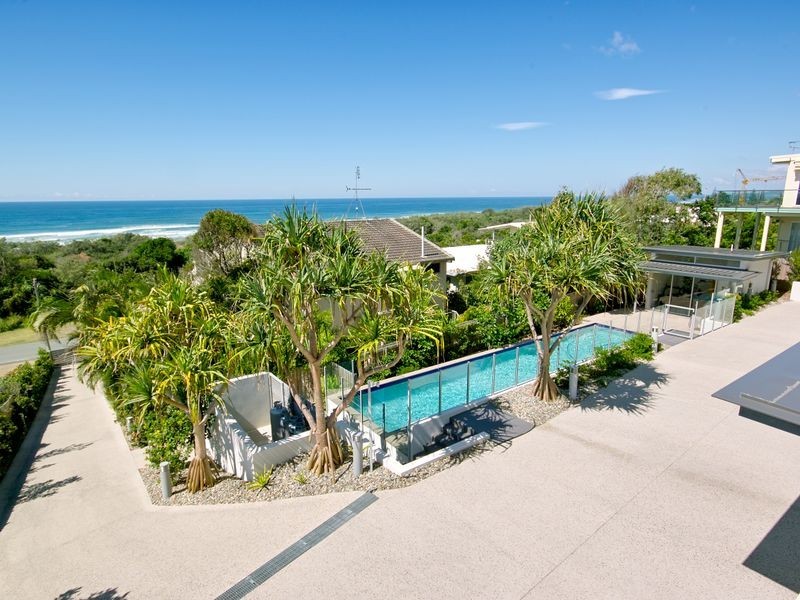 1/26 Peregian Esplanade, Peregian Beach QLD 4573