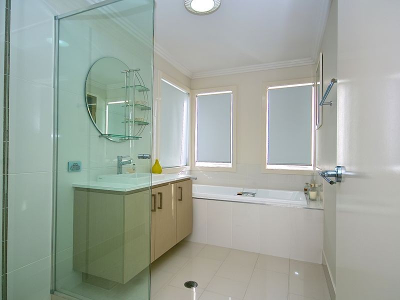 32 Oriole Avenue, Peregian Beach QLD 4573