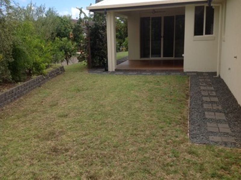 2 Riviera Crescent, Peregian Springs QLD 4573