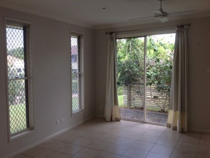 2 Riviera Crescent, Peregian Springs QLD 4573