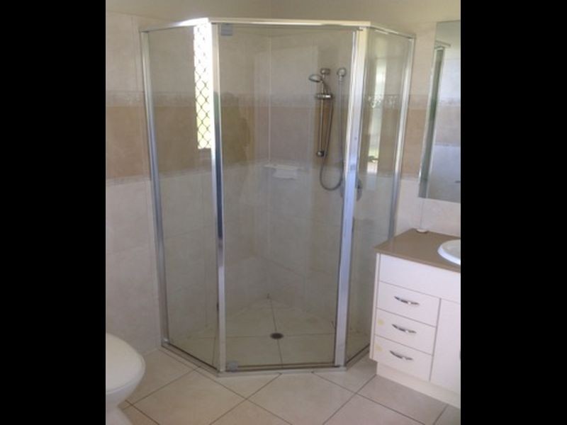 2 Riviera Crescent, Peregian Springs QLD 4573