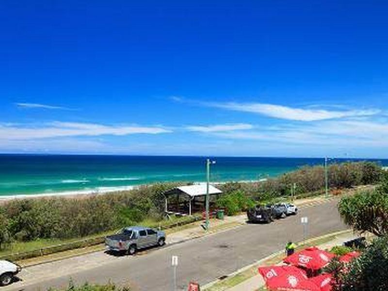 3/5 Tingira Crescent, Sunrise Beach QLD 4567