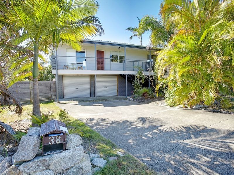 38 Parakeet Crescent, Peregian Beach QLD 4573