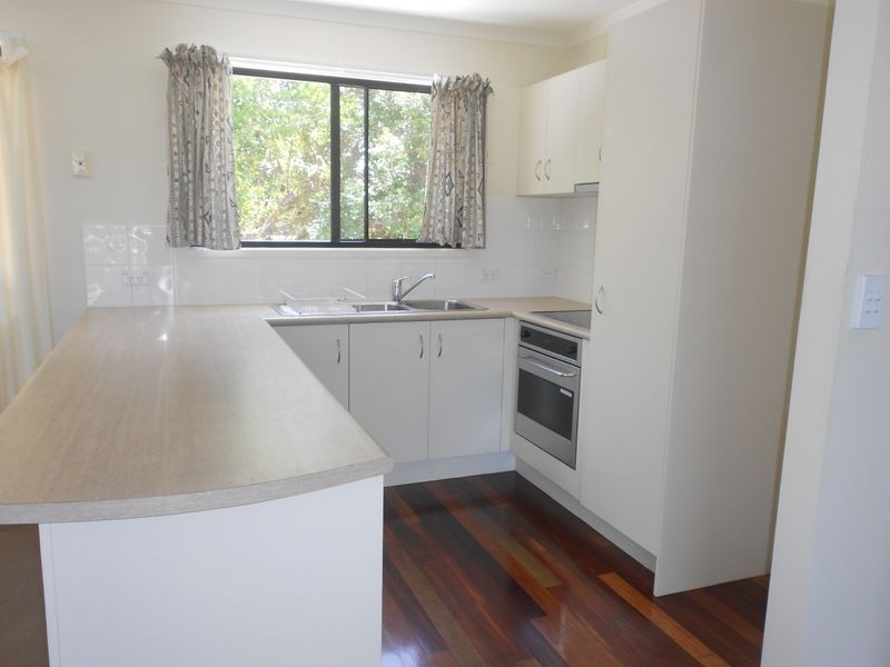 5/86-90 Southern Cross Parade, Sunrise Beach QLD 4567