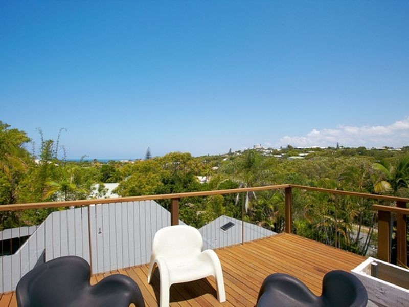 16 Lowry Street, Peregian Beach QLD 4573
