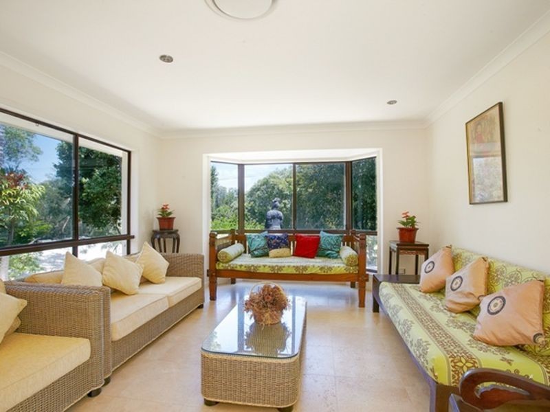 16 Lowry Street, Peregian Beach QLD 4573