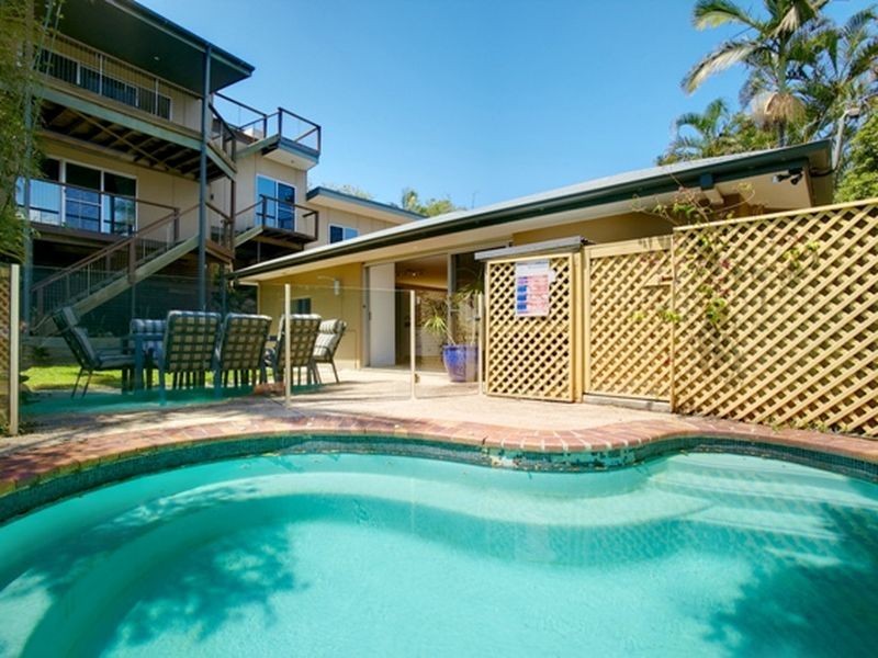 16 Lowry Street, Peregian Beach QLD 4573