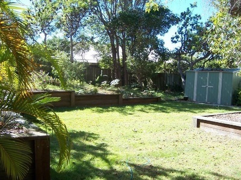 4 Hawthorn Grove, Marcus Beach QLD 4573