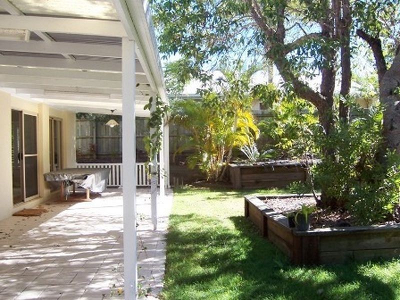 4 Hawthorn Grove, Marcus Beach QLD 4573