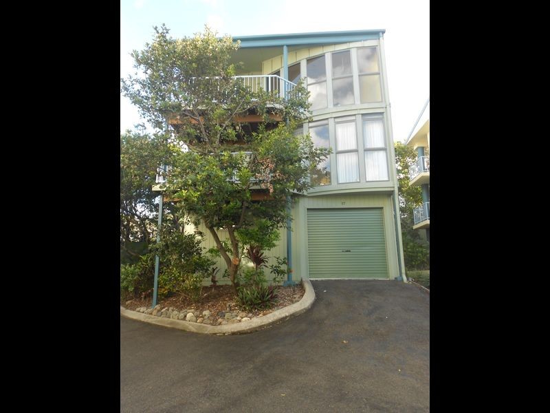 17/528 David Low Way, Castaways Beach QLD 4567