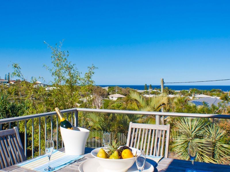 52 Kestrel Crescent, Peregian Beach QLD 4573