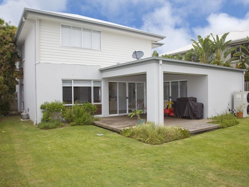 7 Inverness Place, Peregian Springs QLD 4573
