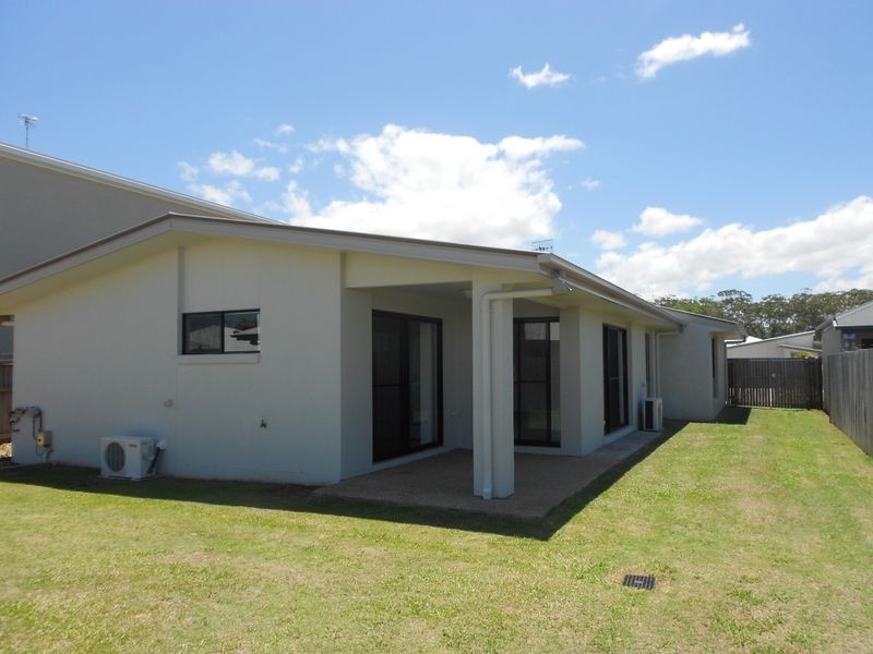 12 Gainsborough Crescent, Peregian Springs QLD 4573