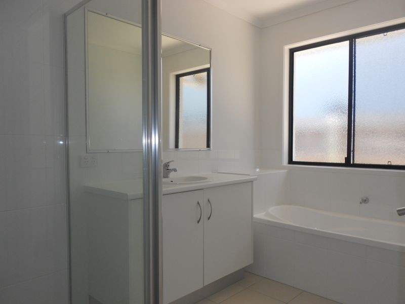 12 Gainsborough Crescent, Peregian Springs QLD 4573
