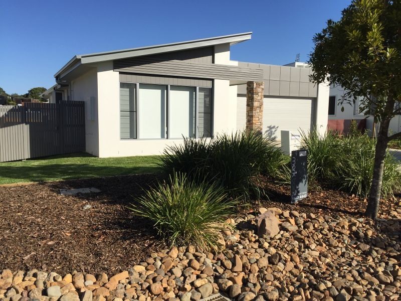 5 Blue Gum Road, Noosa Heads QLD 4567