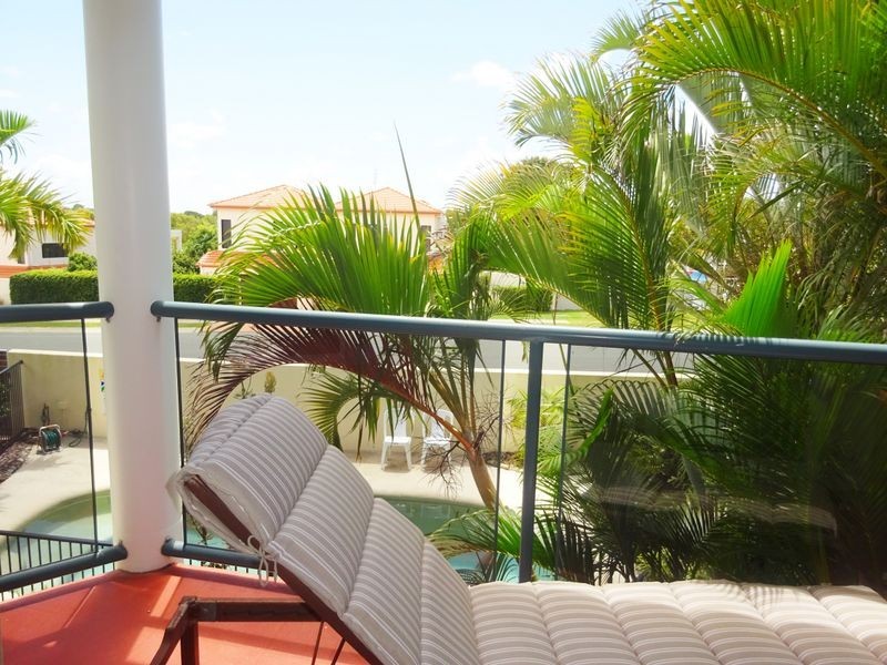 1/49 Southern Cross Parade, Sunrise Beach QLD 4567