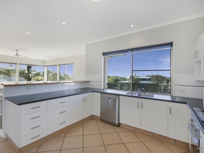 2/79 Lorikeet Drive, Peregian Beach QLD 4573