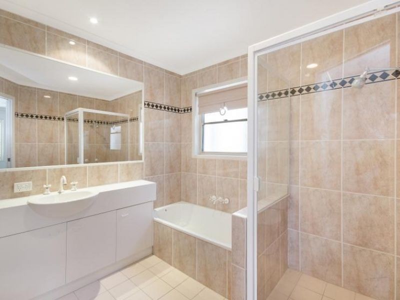 2/79 Lorikeet Drive, Peregian Beach QLD 4573
