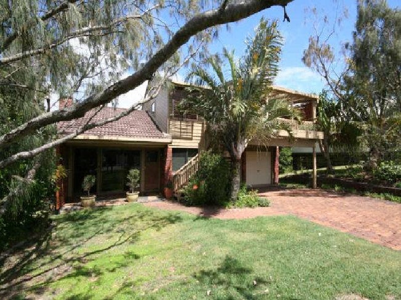 18 Pelican Street, Peregian Beach QLD 4573