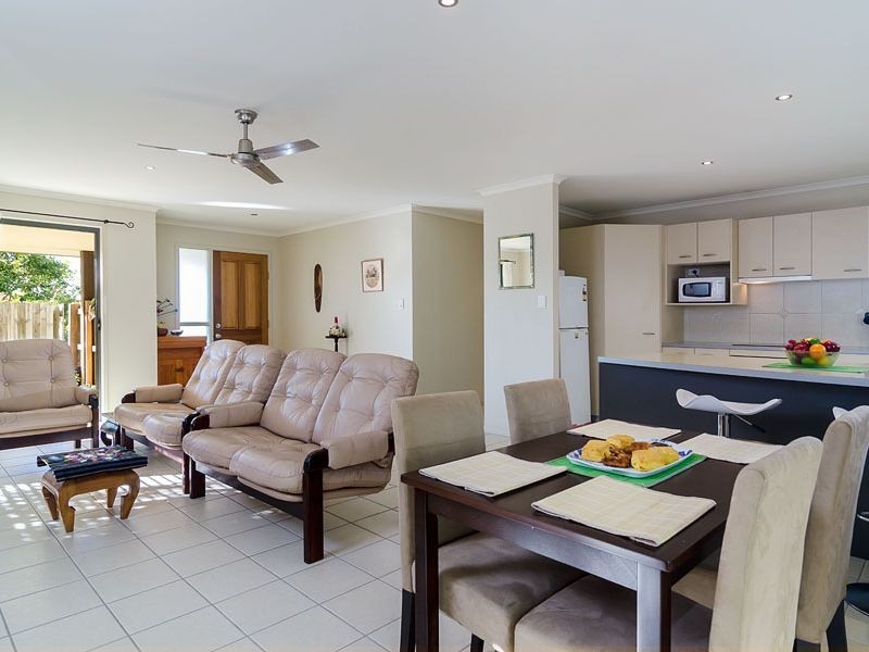 10 Yarran Road, Peregian Springs QLD 4573