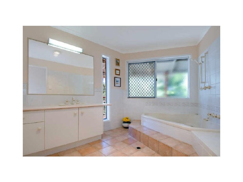 101 Persimmon Drive, Peregian Beach QLD 4573