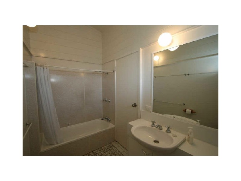 3 Shearwater Street, Peregian Beach QLD 4573