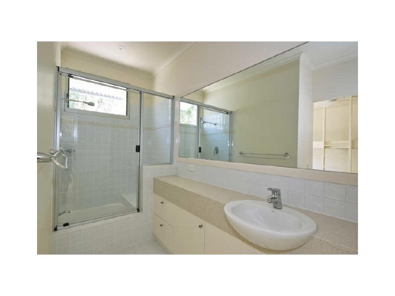 2/26 Kingfisher Drive, Peregian Beach QLD 4573