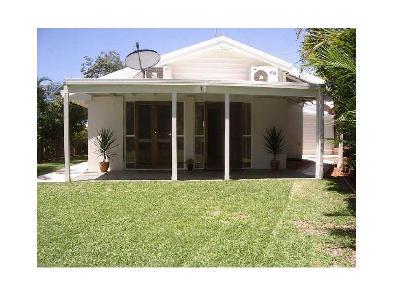 6 Woodland Drive, Peregian Beach QLD 4573