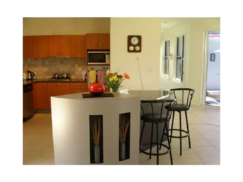 8 Greenside Court, Peregian Springs QLD 4573