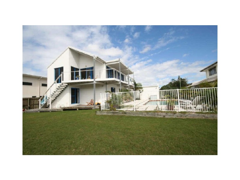102 Persimmon Drive, Peregian Beach QLD 4573