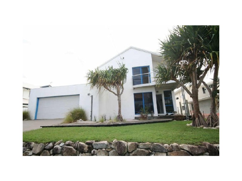 102 Persimmon Drive, Peregian Beach QLD 4573