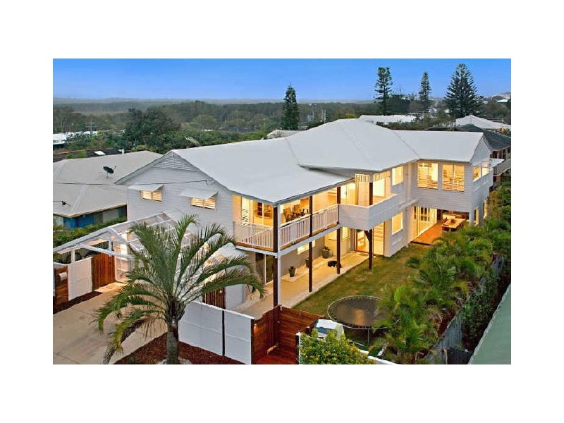 4 Landrail Street, Peregian Beach QLD 4573