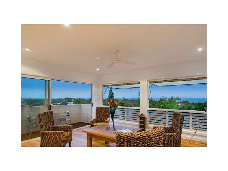 4 Landrail Street, Peregian Beach QLD 4573