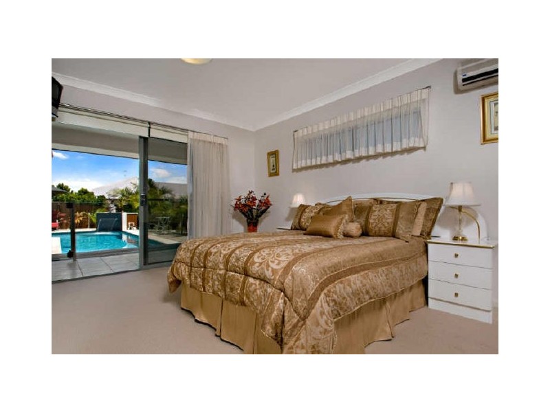 76 The Avenue, Peregian Springs QLD 4573