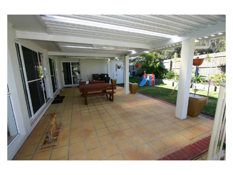 5 Calliandra Grove, Peregian Beach QLD 4573